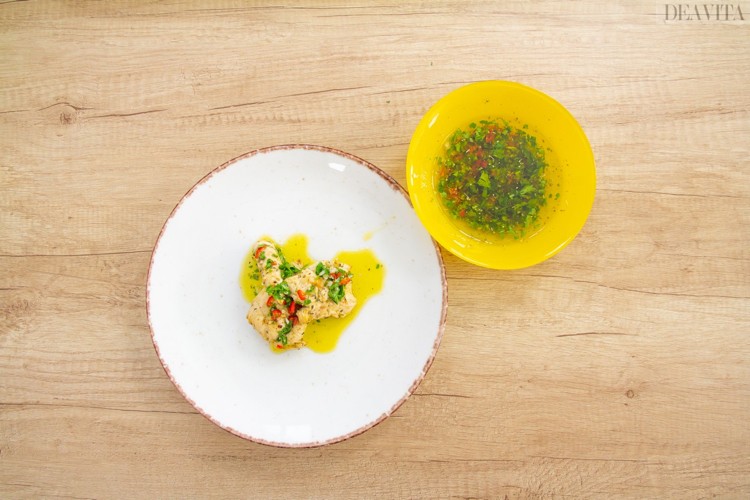 Chimichurri omáčka podáva mäso grilované