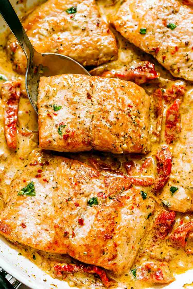 rýchly recept na lososovú detskú špenátovú omáčku parmezánové maslo