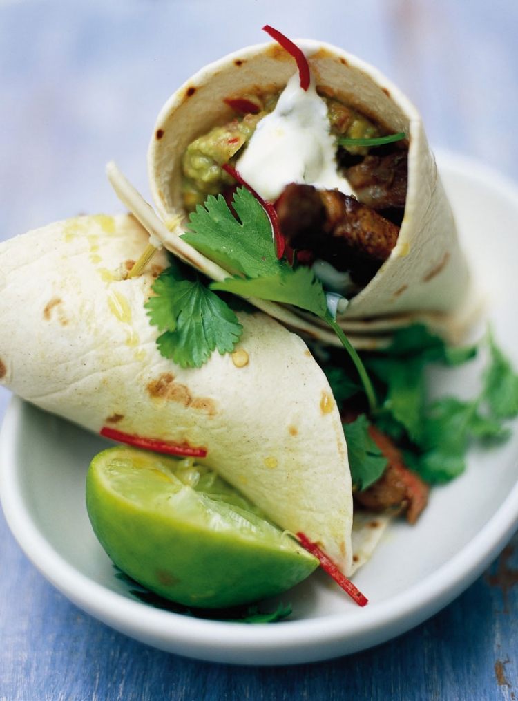 Plnka z hovädzieho steaku a guacamole zábaly-recept-hovädzie rebrá-rezeň-guacamole-plnka