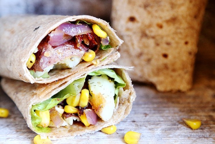 vegetariánske tortillové zábaly so zeleninovou náplňou Recepty na zábaly tortilla-plnka-zelenina-vegetariánske