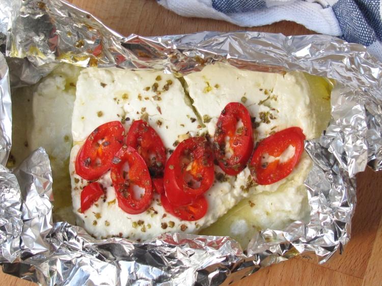 Pečený ovčí syr v hliníkovej fólii Rýchle recepty Večera Balíček z hliníkovej fólie