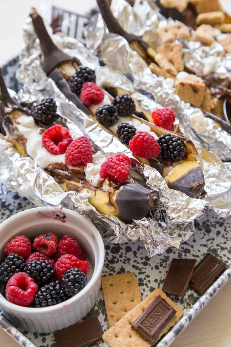 Recepty na alobal Večera dezert v alobalu recept Recept na banán v alobalu