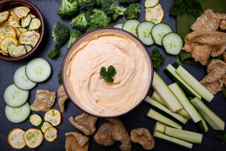 Príloha k rybe bez uhľohydrátov smotanový syr dip nízkosacharidové bielkovinové jedlá večer