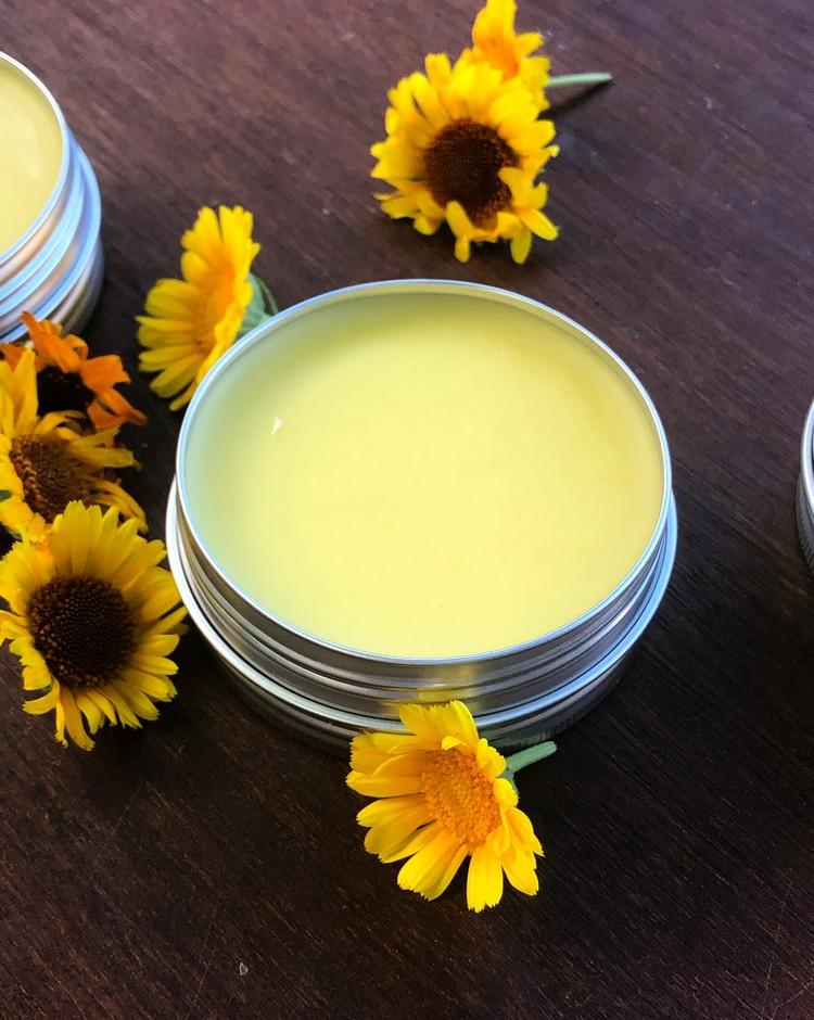 Nechtíkovú masť si urobte sami s propolisom