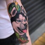 Fénykép egy tetoválásról egy kutyafajtával Husky 2021/03/08 №70170 - husky tetoválás -