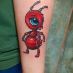 Fotó példa egy tetoválásra hangyával 03/21/2021 №128 - hangya tetoválás -