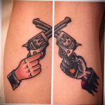 tetováló revolver fotó példa rajz 16.02.2021 №0124 - tetováló revolver -