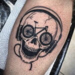 Példa egy tetováló rajzra egy kerékpárról