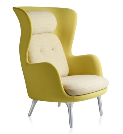 žlto biele dizajnové kreslo od jaime hayón