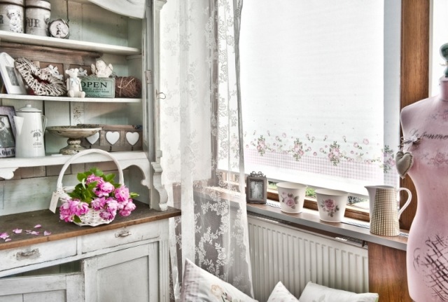 romantické bývanie ošumelé elegantné dekorácie do kuchyne