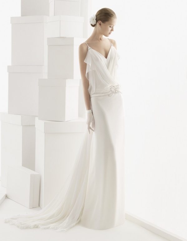 vintage-svadobné šaty-v-výstrih-rovný-pás-opasok