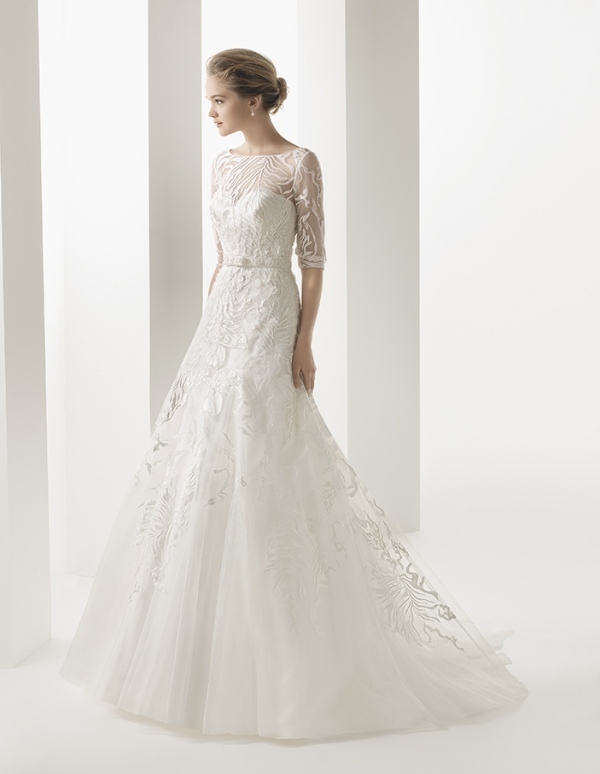 svadobné šaty-tyl-čipka-ponorka-výstrih-tvar-čipka-výšivka