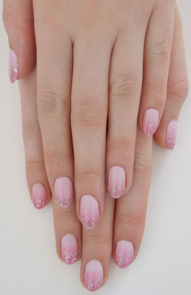 pink-nail-do-it-yourself-nail-designs-ombre-glitter-tender-oval