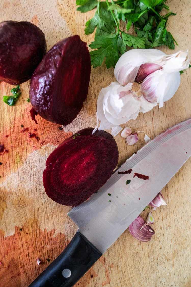 cvikla-šalát-recept-jednoduchý-cesnak