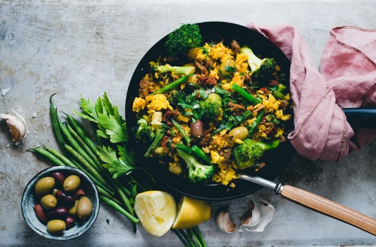 Šafranové recepty Paella Zelenina Ryžové oriešky