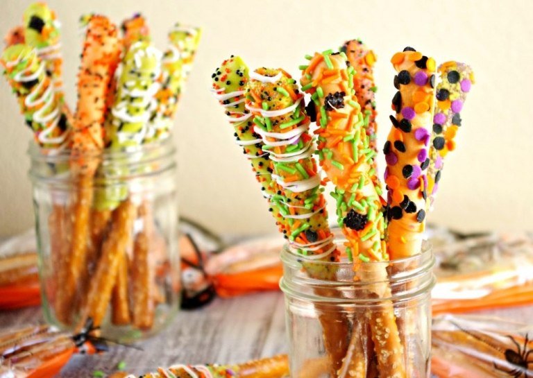 Zorganizujte na jeseň rodinné oslavy. Večierok formou bufetu s občerstvením