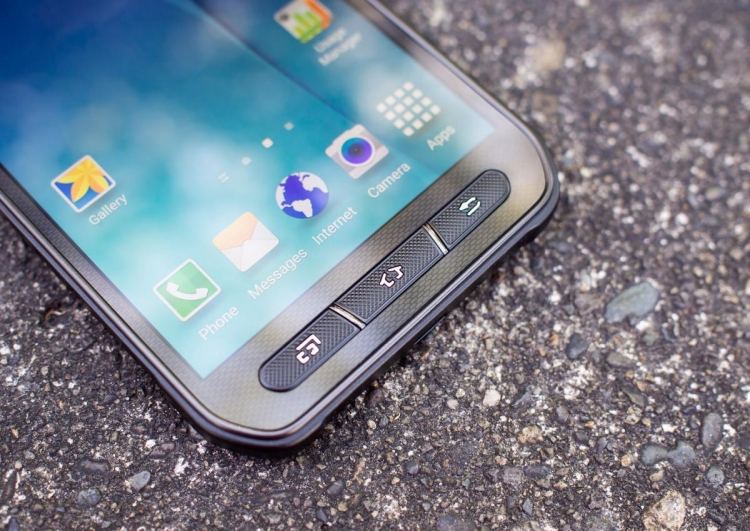 samsung-galaxy-s6-aktivny-mobilny-telefon-tlacitka-funkcne-menu-kamenny displej