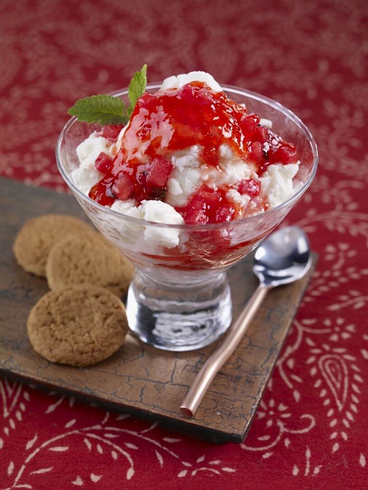 Chilli džem podávame s melónom na vanilkovej zmrzline