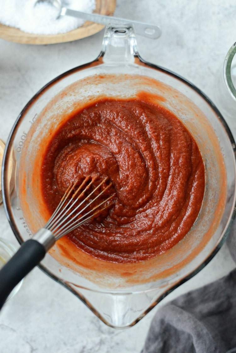Nápad na exotický recept - kečup a gochujang v sladkej a horúcej medovej omáčke