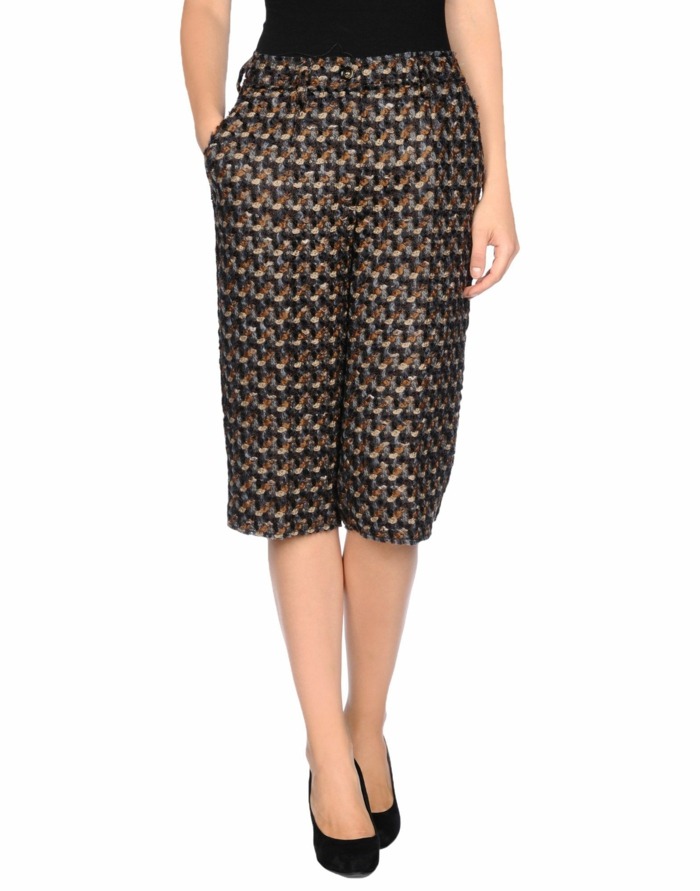 3/4 nohavice z vlny s červenými niťami od Dolce & Gabbana cez yoox Dolce-and-Gabbana-3-4-nohavice-vyrobené z vlny a bavlny