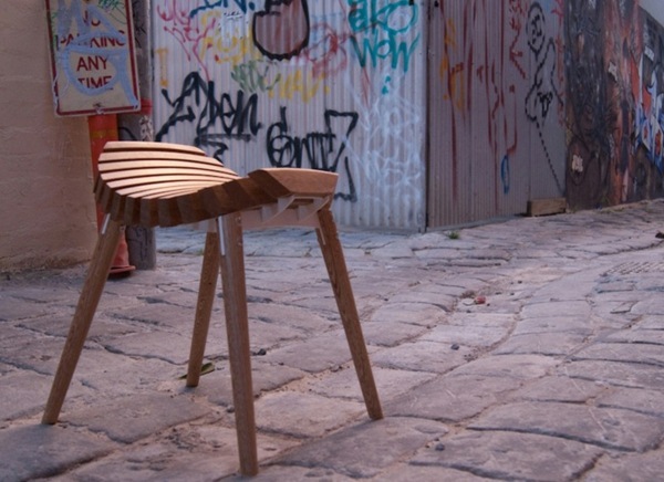 Drevená stolička moderného tvaru, pohodlná jedáleň moderný tvar pohodlný nábytok do jedálne