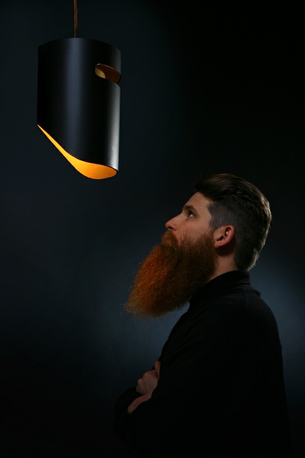 Závesná lampa moderného tvaru zaujímavého dizajnéra Tvar zaujímavé dizajnérske osvetlenie čierna zlatá