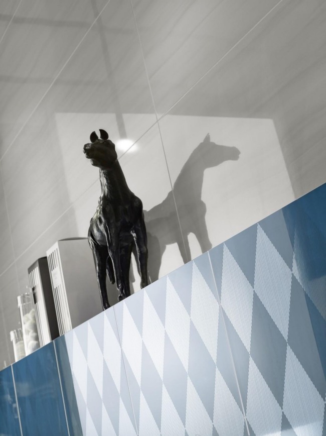 geometrický vzor stenový dizajn kúpeľňa láska dlaždice geometrický vzor dizajn kúpeľňovej steny obkladmi lásky