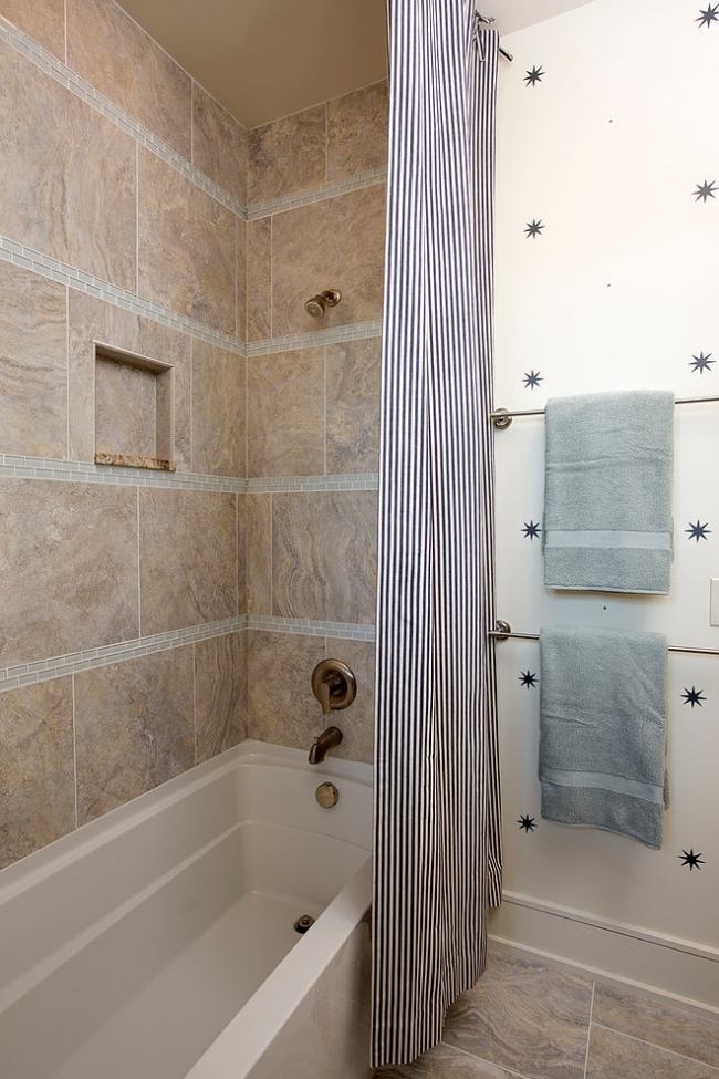 vaňa kamenné obklady elegantný dizajnový vidiecky dom s luxusným interiérom