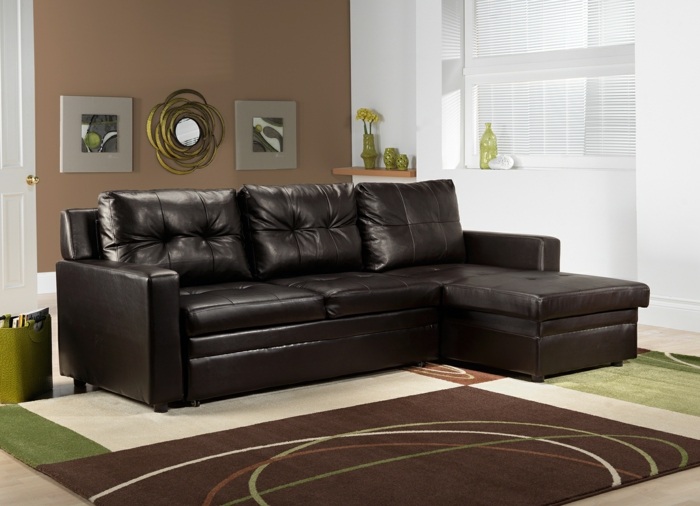 Rozkladacia pohovka v čiernom salóniku