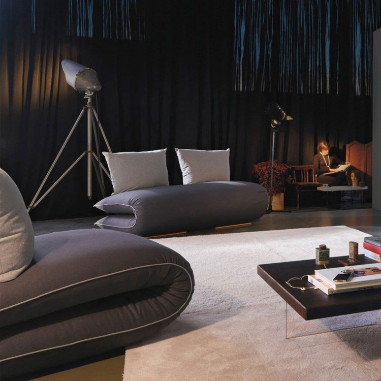 ležérne a funkčné - Couch Chama Rozkladacia pohovka v sivom -Chama-mi-jin-park-lago-koberec-biela-moderny-funkcny design