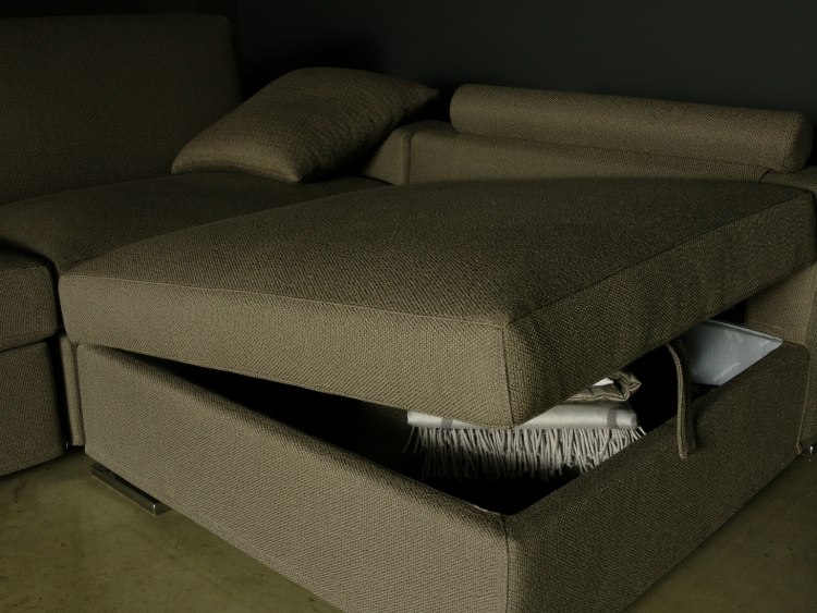 Možnosť uloženia posteľnej bielizne a prikrývok Rozkladacia pohovka s úložným boxom -plus-úložný-úložný-priestor-čalúnenie-khaki-farba