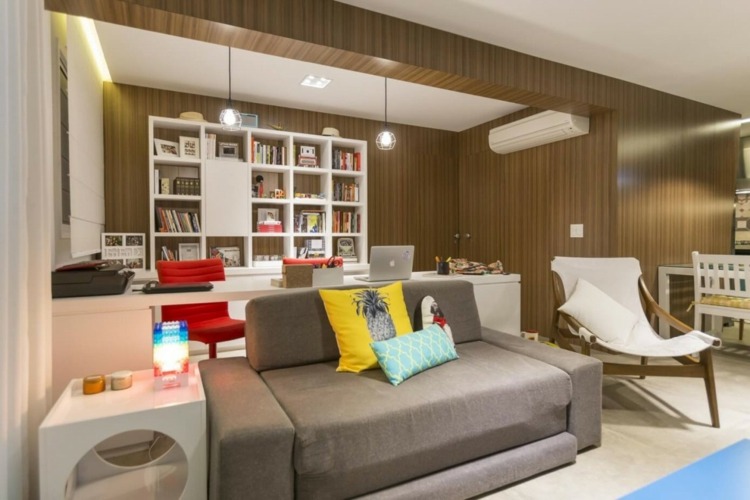 zariadenie spálne, biely, sivý, bočný stolík, farebné akcenty