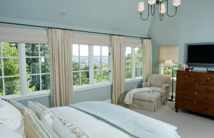 modré steny-spálne-farby-nápady-pre-väčšiu-otvorenosť-a-priestor