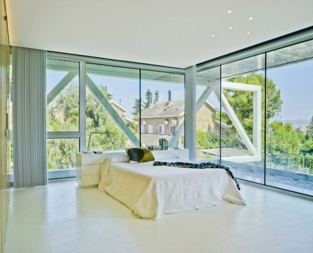 dizajn spálne čisto biele zasklenie si vychutnajte výhľad nápady spálne čisto biele zasklenie si vychutnajte výhľad