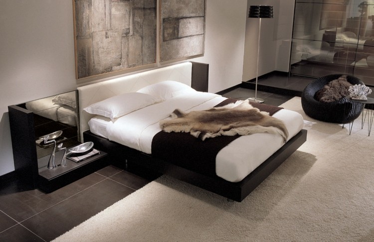 Nápady na spálňu 2015 Nočný stolík pri čelnom stole rozšírený