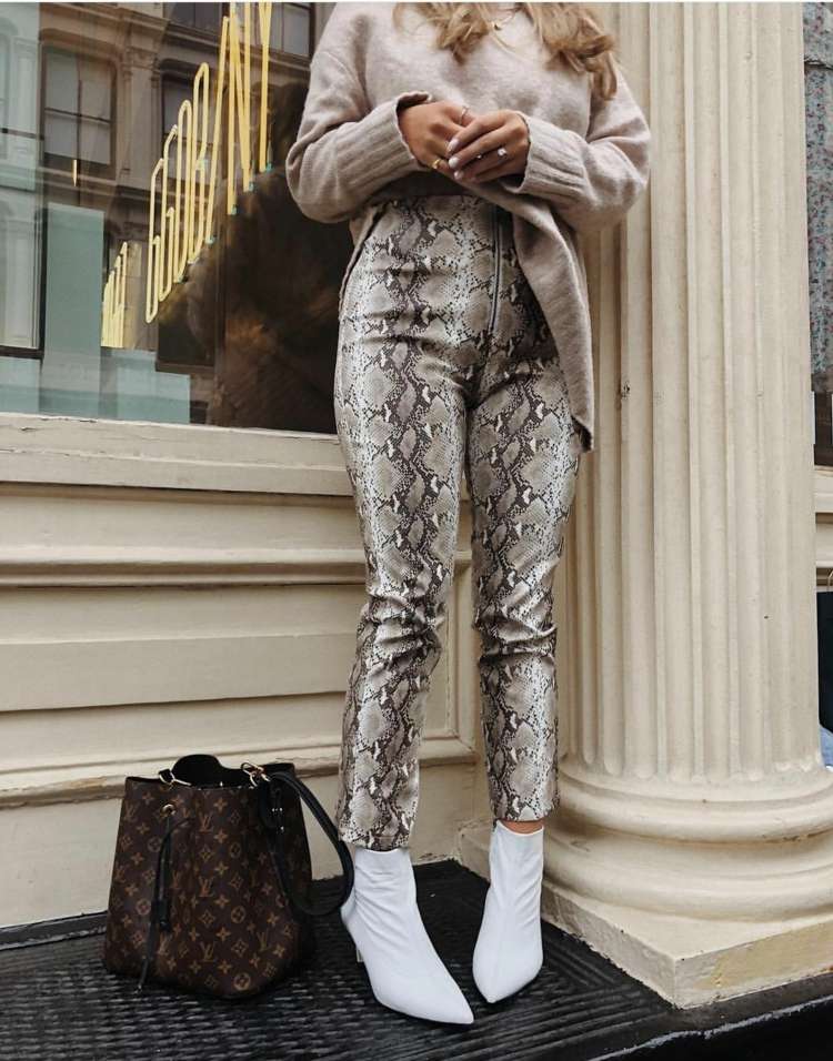 Hadové nohavice kombinujú nápady na členkové čižmy, dámske čižmy