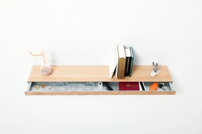 nástenná polica s tajnou priehradkou torafu návrhári Japonsko