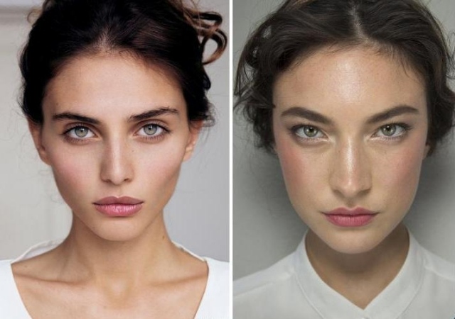 Pery-lesk-svetlejší-ružový-tón-lícne kosti-zvýraznenie-červená