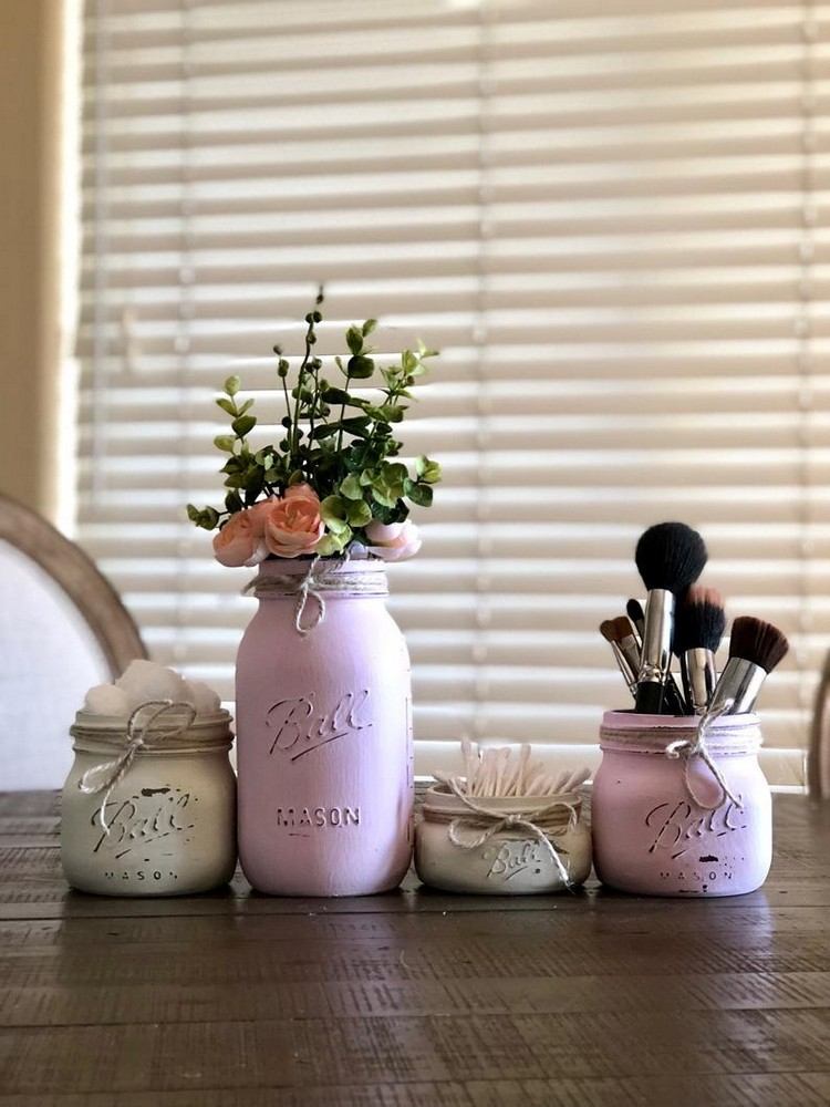 Ukladanie toaletného stolíka Pokyny pre domácich majstrov Murárske nádoby Vyrobte si nádoby na kefy sami