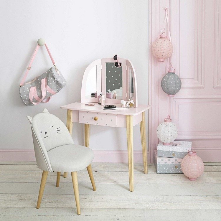 Toaletný stolík pre deti Nápady na dekoráciu detskej škôlky Toaletný stolík pre domácich majstrov