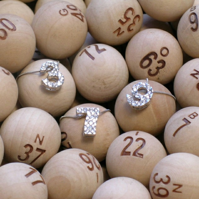 Náhrdelník diamanty valentínske darčeky nápady pre ženy