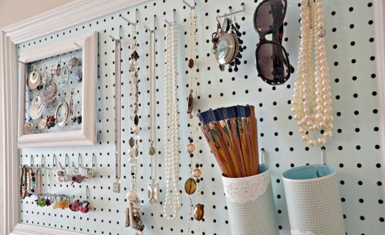 Stena na reťaze a šperky