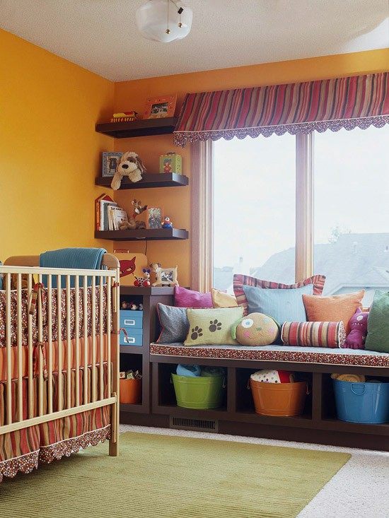 nápady na úložný priestor detská izba kovové vedrá hračky farebné