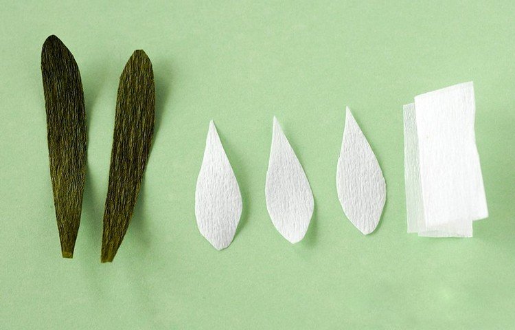 šablóny snežienok-drotár-papier-krepový papier