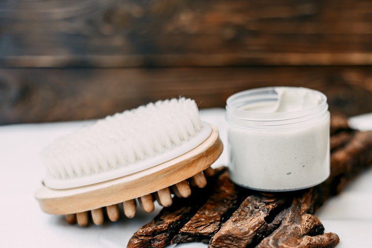 Peeling na telo v lete, ako sa rýchlejšie opáliť