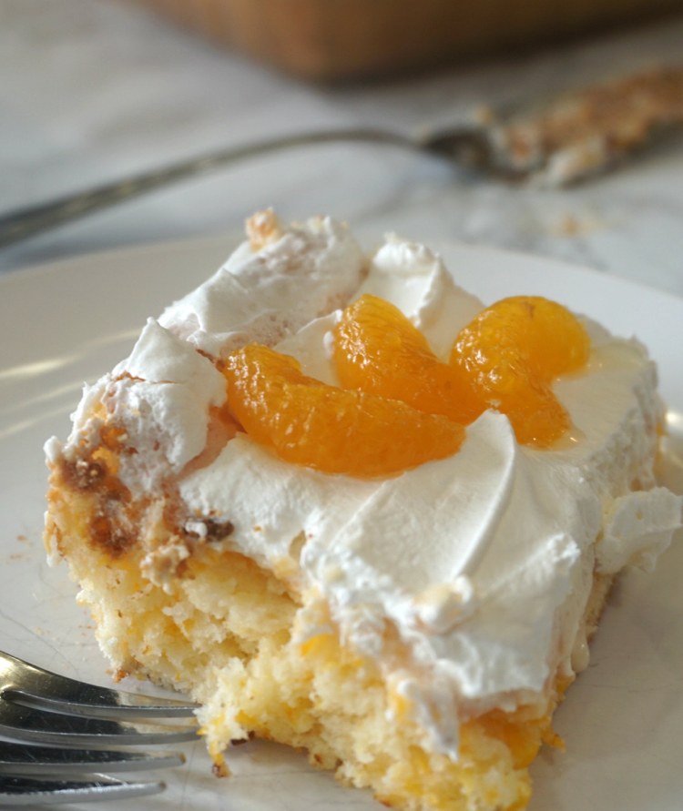 rýchly koláč-recept-jogurt-ľahké-jogurtové rezy