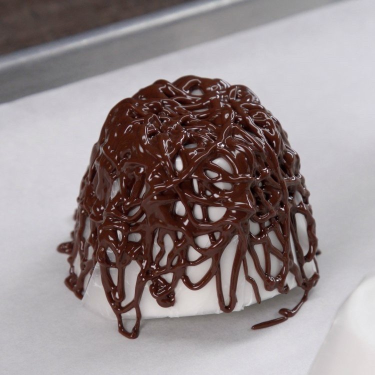 Vyrobte si čokoládové škrupiny sami bez návodu na balón