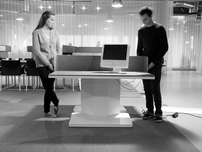 praktická aplikácia alpha desk design od kembo