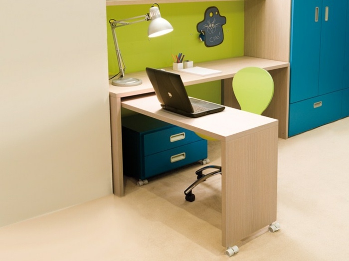 Písací stôl detský detský nábytok drevo škandinávsky štýl