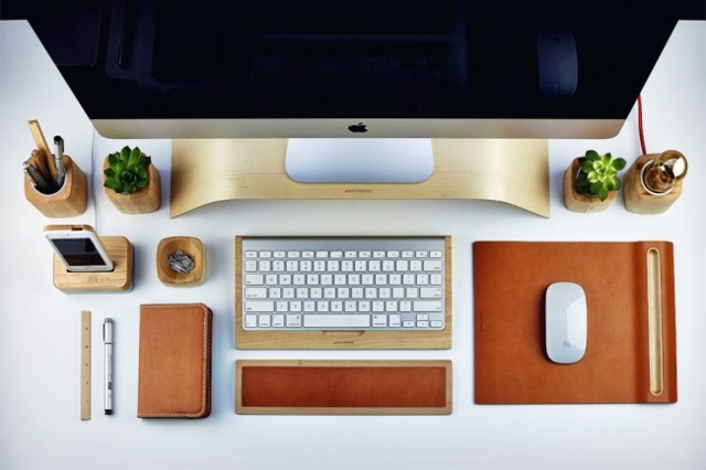 Sada príslušenstva pre podnos na klávesnicu, podložku pod myš, držiak na mobilný telefón, držiak na klip